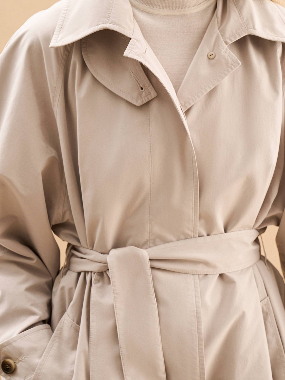 80's raincoat (beige)