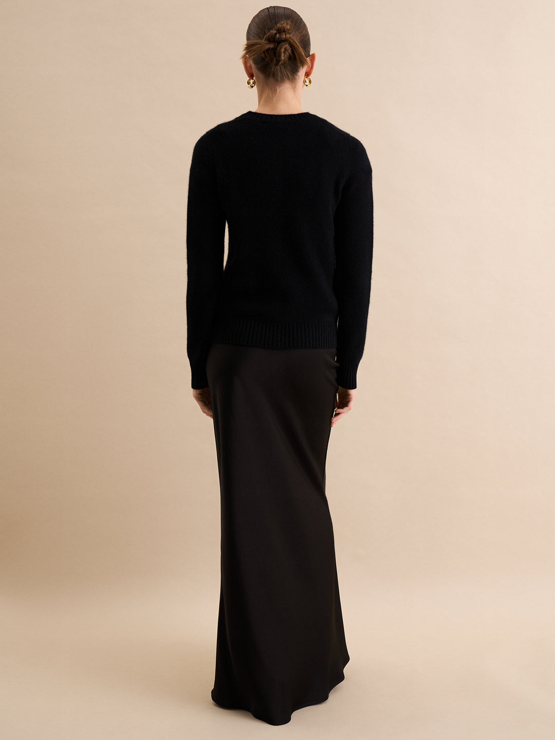 Beyond 100% cashmere sweater (black)