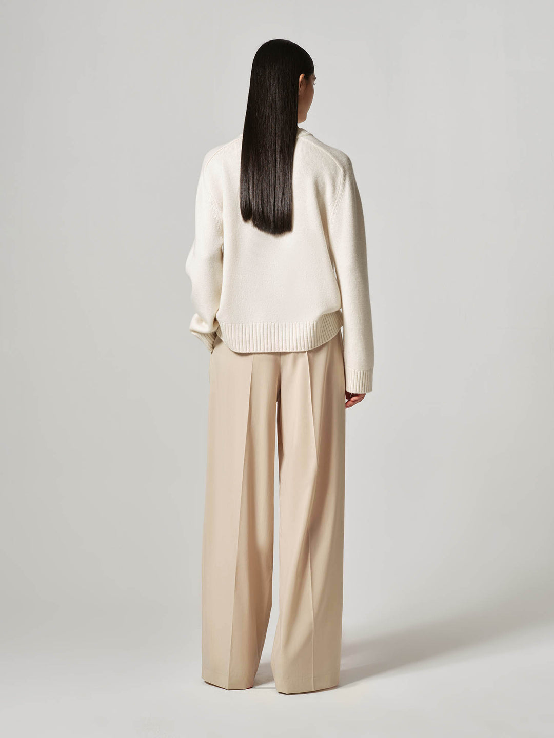 Women - wool -pants - beige