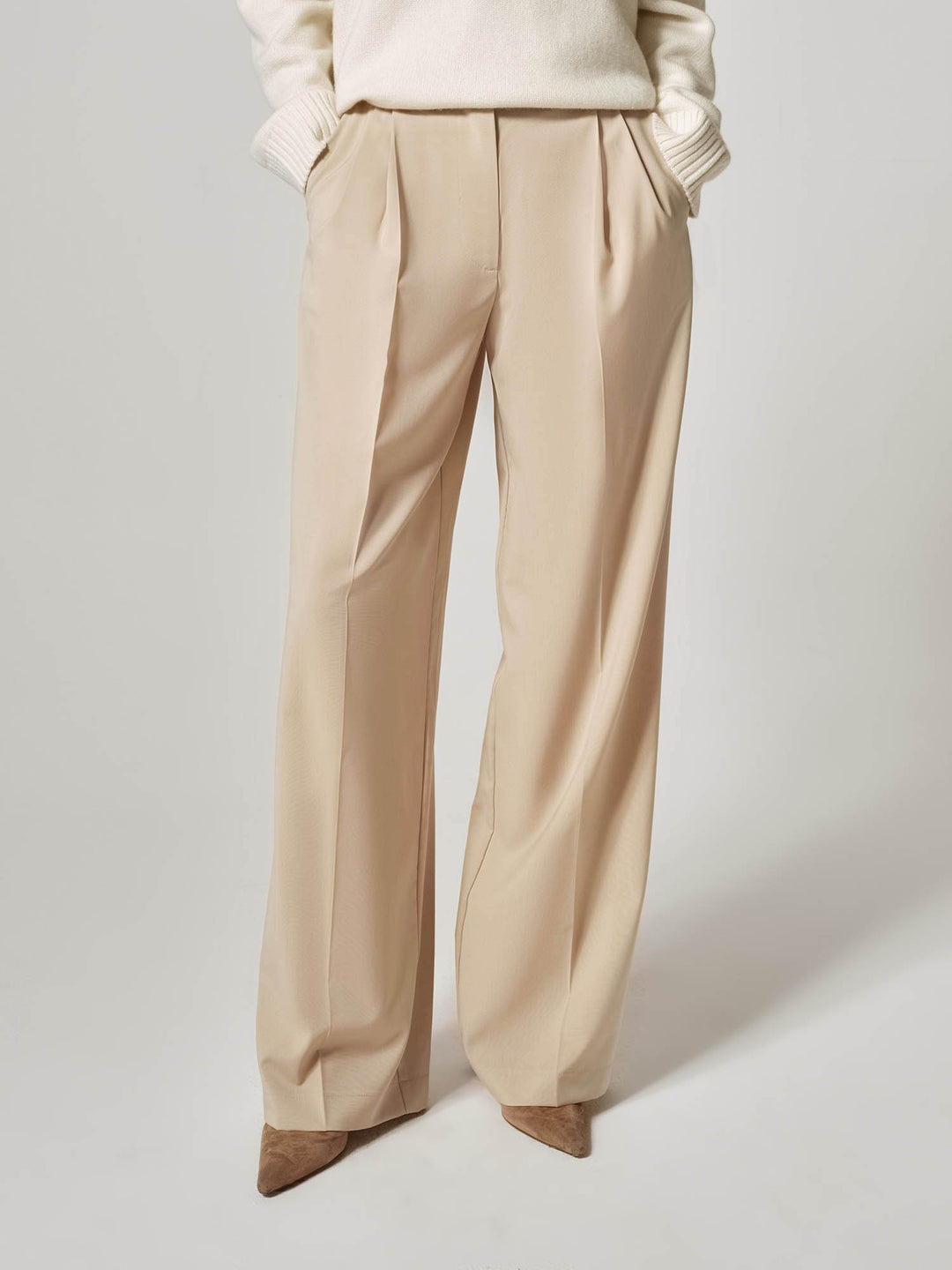 Women - wool -pants - beige