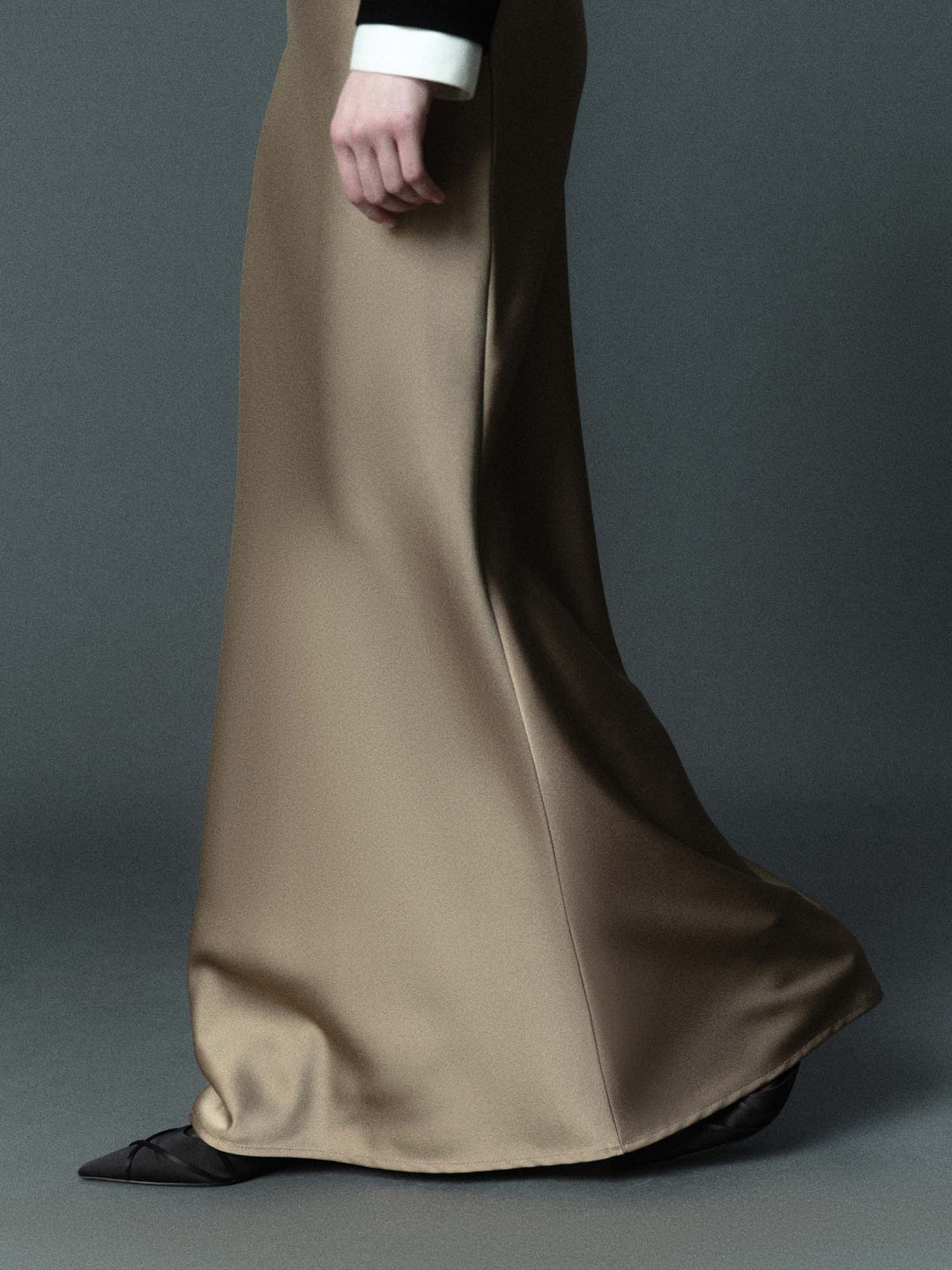 Catherine Silky Viscose Skirt (dark beige)