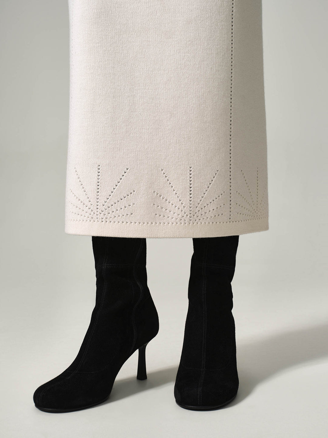 Aria Cashmere and Wool Skirt (milky)