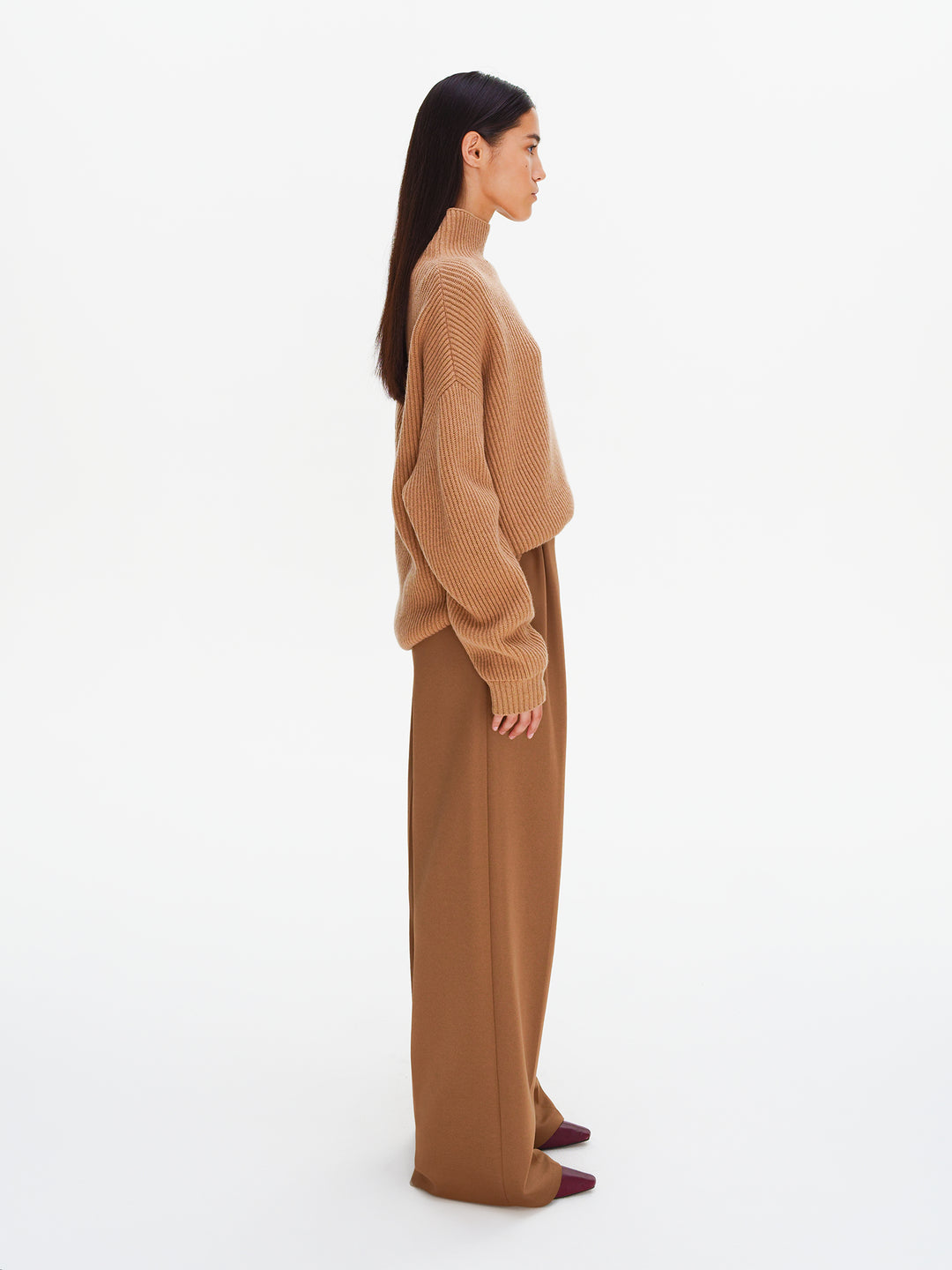 Gentle cashmere and merino turtleneck sweater (Camel)