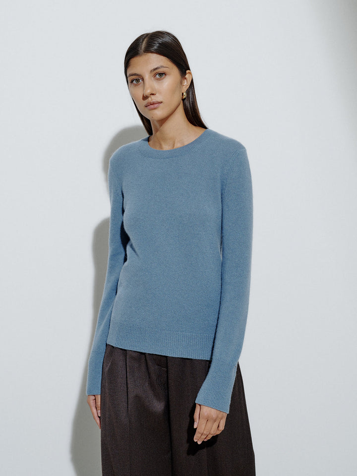 round-neck 100% cashmere sweater (light-blue)