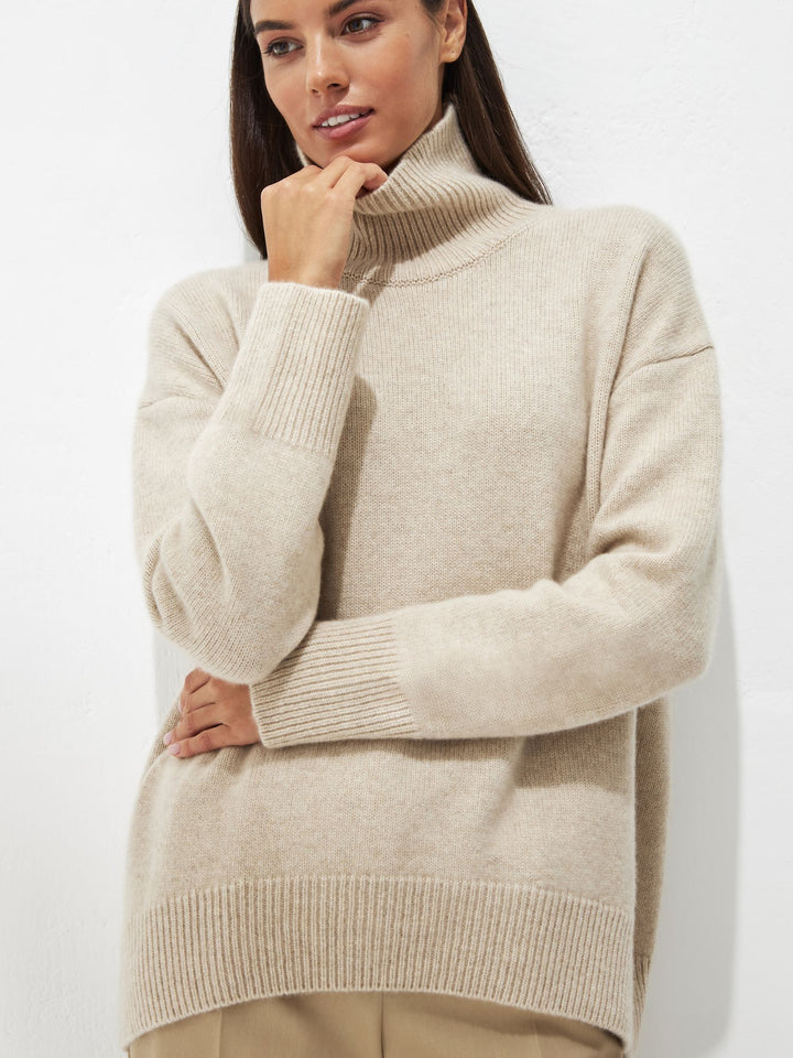 cashmere sweater - women - turtleneck - knitwear - beige