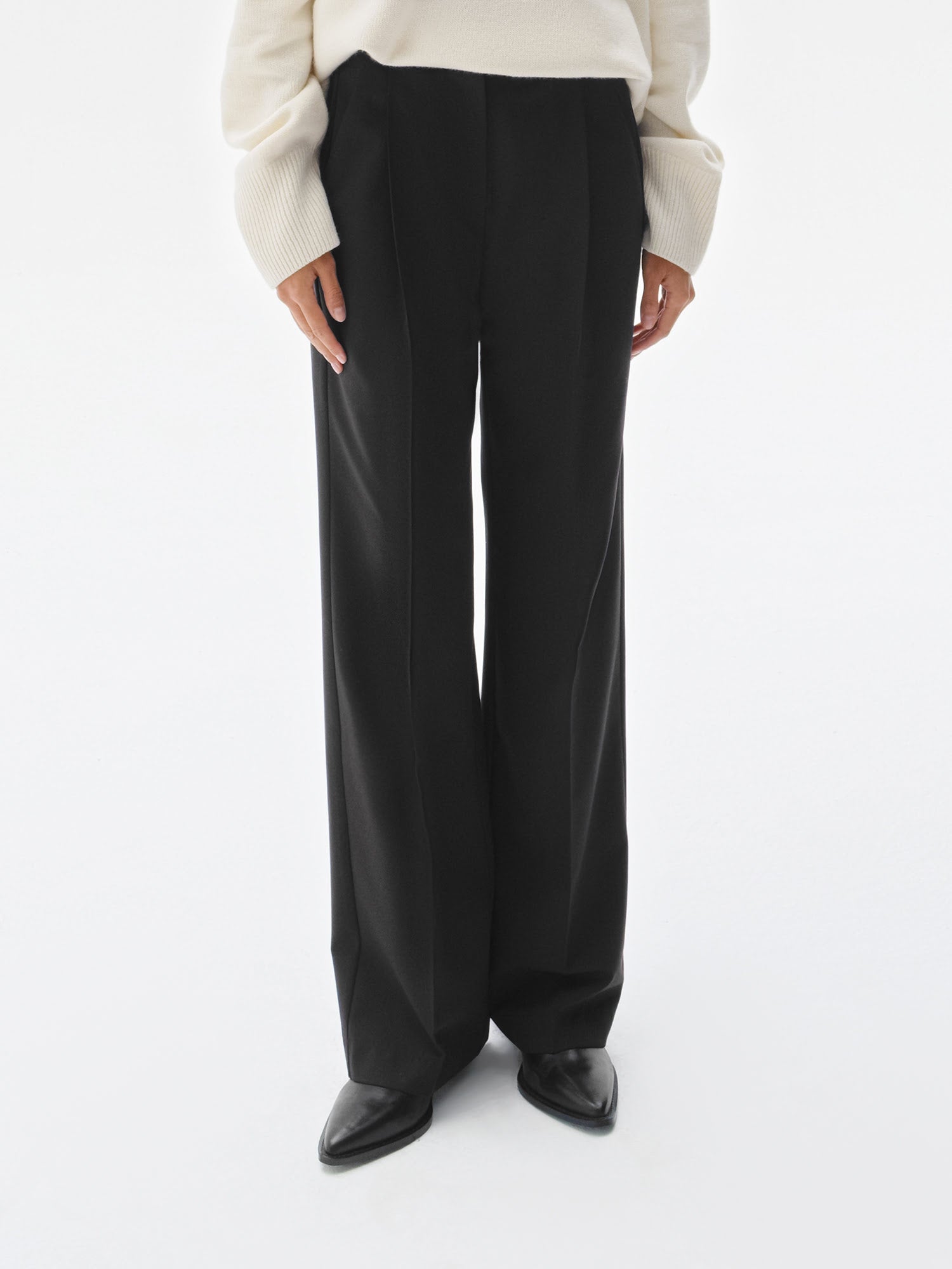 Parker viscose pants (black) – Weekend And Beyond